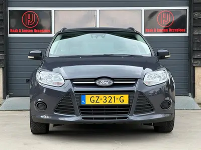 Ford FOCUS Wagon - Thumbnail 8