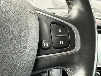 Renault Captur - Thumbnail 19