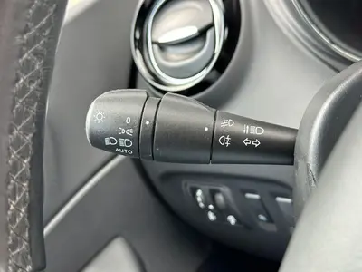 Renault Captur - Thumbnail 20