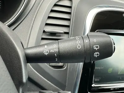 Renault Captur - Thumbnail 21