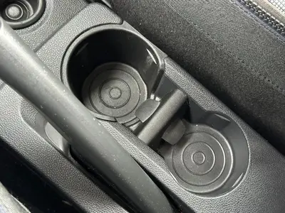 Renault Captur - Thumbnail 27