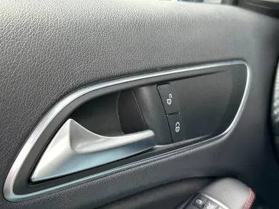 Mercedes-Benz A-Klasse - Thumbnail 31