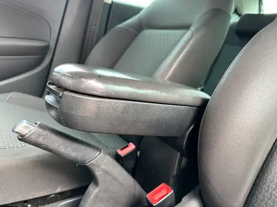 Volkswagen Polo - Thumbnail 20