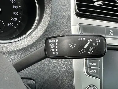 Volkswagen Polo - Thumbnail 24