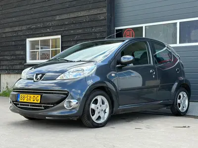 Peugeot 107 - Thumbnail 26
