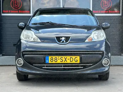 Peugeot 107 - Thumbnail 6