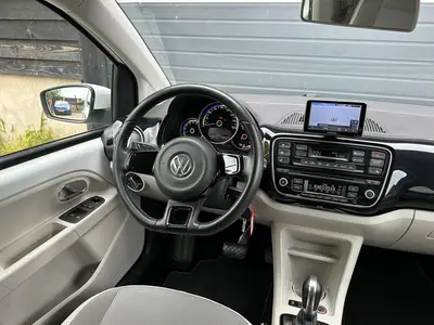 Volkswagen e-Up! - Thumbnail 14