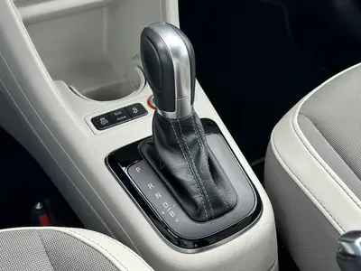 Volkswagen e-Up! - Thumbnail 21