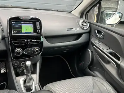 Renault Clio - Thumbnail 13