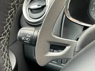 Renault Clio - Thumbnail 22