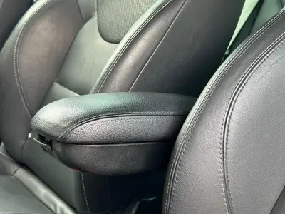 Renault Clio - Thumbnail 26