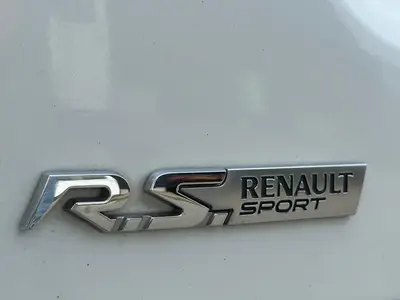 Renault Clio - Thumbnail 30