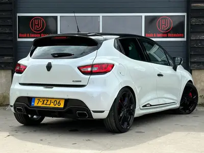 Renault Clio - Thumbnail 4