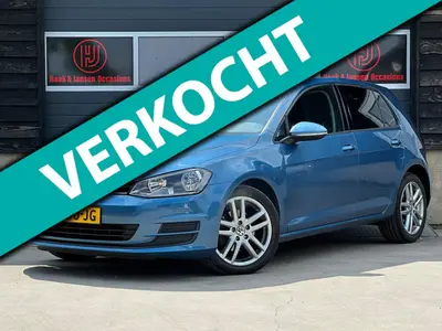 Volkswagen Golf - Thumbnail 1