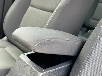 Volkswagen Golf - Thumbnail 19