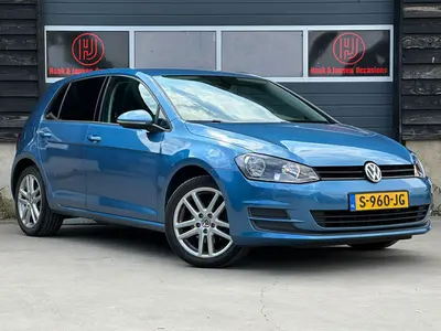 Volkswagen Golf - Thumbnail 3