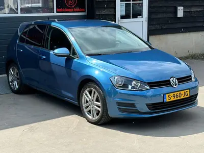 Volkswagen Golf - Thumbnail 25