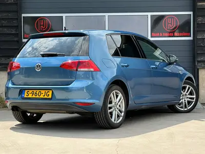 Volkswagen Golf - Thumbnail 4