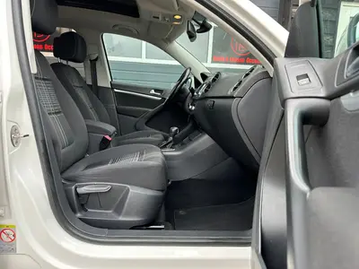 Volkswagen Tiguan - Thumbnail 11