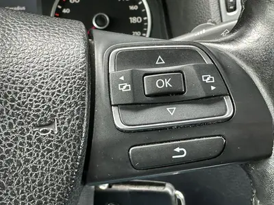 Volkswagen Tiguan - Thumbnail 22