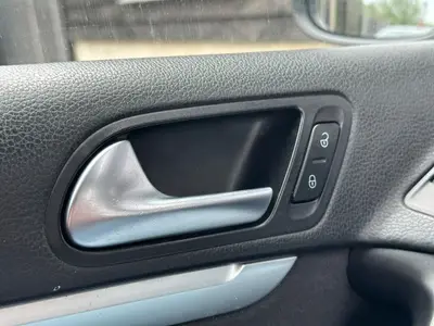 Volkswagen Tiguan - Thumbnail 26