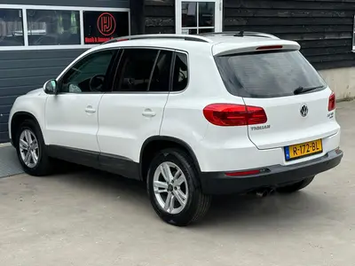 Volkswagen Tiguan - Thumbnail 30