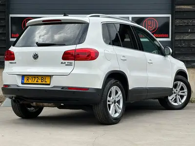 Volkswagen Tiguan - Thumbnail 4