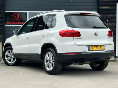 Volkswagen Tiguan - Thumbnail 5