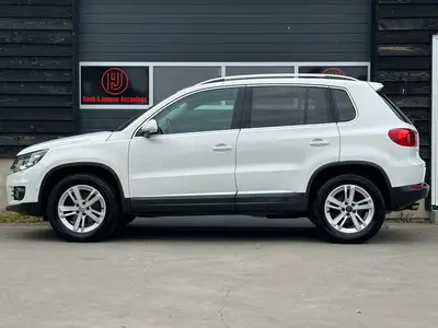 Volkswagen Tiguan - Thumbnail 9