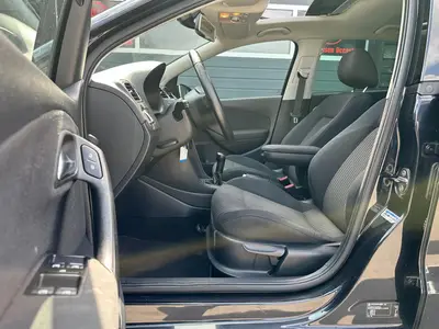 Volkswagen Polo - Thumbnail 12