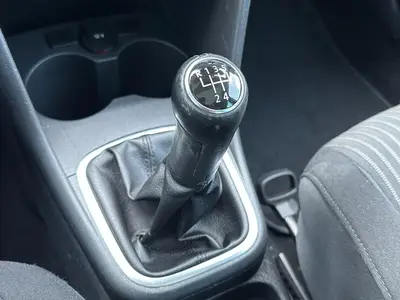 Volkswagen Polo - Thumbnail 22