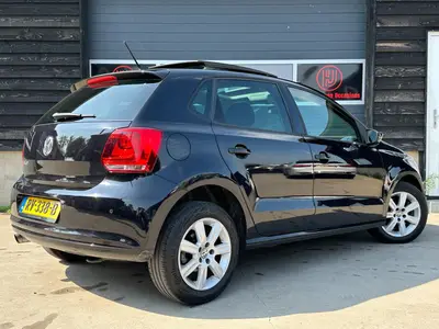 Volkswagen Polo - Thumbnail 4