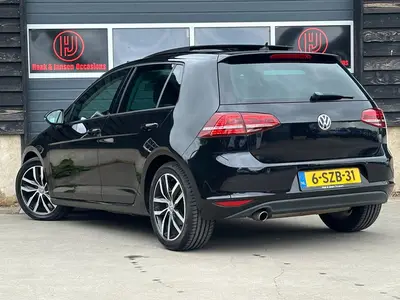 Volkswagen Golf - Thumbnail 5