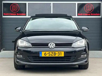 Volkswagen Golf - Thumbnail 6