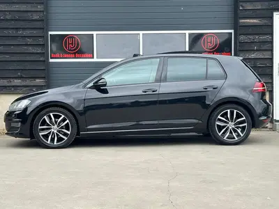 Volkswagen Golf - Thumbnail 9