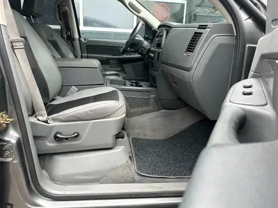 Dodge Ram - Thumbnail 10