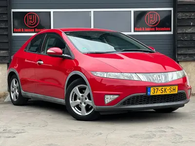 Honda Civic - Thumbnail 3