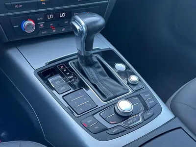 Audi A6 - Thumbnail 25