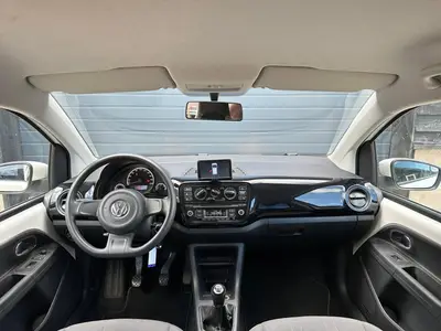 Volkswagen up! - Thumbnail 12