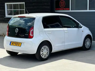 Volkswagen up! - Thumbnail 26