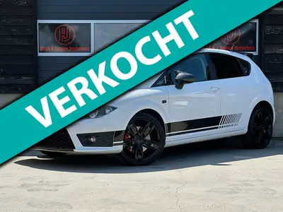 SEAT Leon - Thumbnail 2