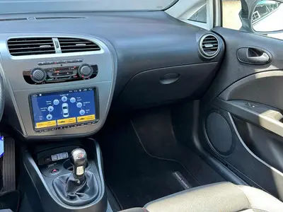 SEAT Leon - Thumbnail 13