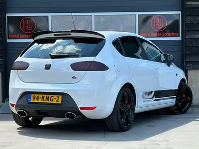 SEAT Leon - Thumbnail 4