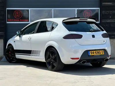 SEAT Leon - Thumbnail 5