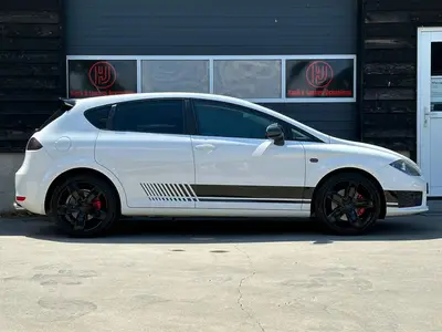 SEAT Leon - Thumbnail 8