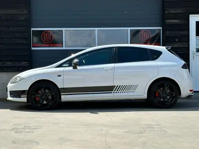 SEAT Leon - Thumbnail 9