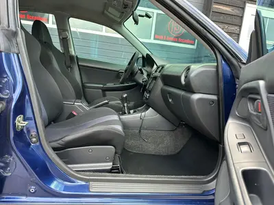 Subaru Impreza - Thumbnail 10