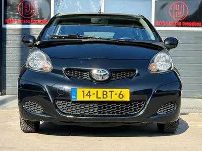 Toyota Aygo - Thumbnail 6