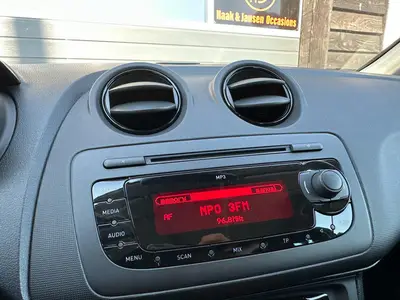 SEAT Ibiza - Thumbnail 16