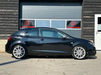 SEAT Ibiza - Thumbnail 9
